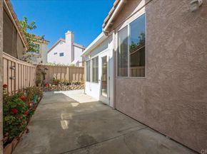 8727 Westmore Road 24, San Diego CA 92126
