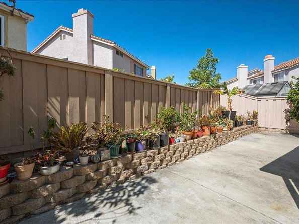 8727 Westmore Road 24, San Diego CA 92126