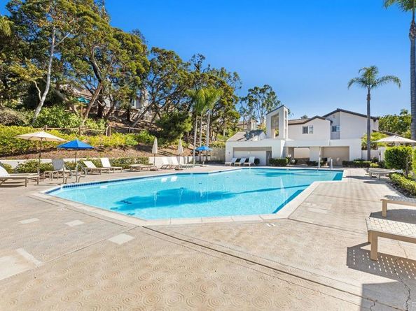 6371 Caminito Del Pastel, San Diego CA 92111