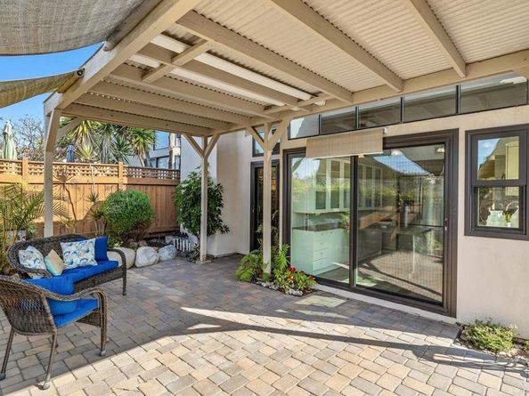 6371 Caminito Del Pastel, San Diego CA 92111