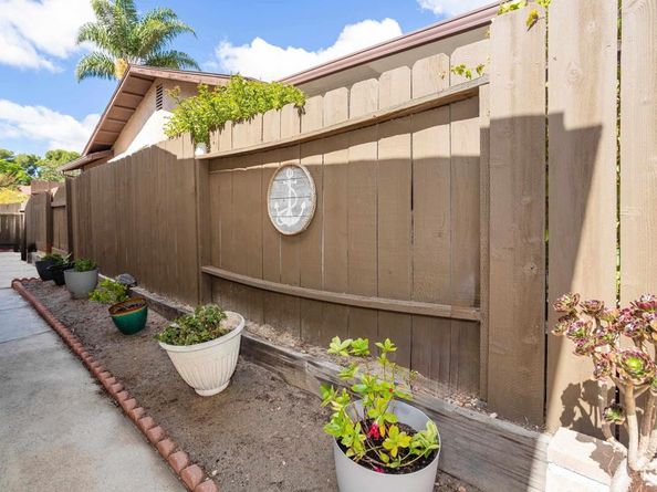1540 Highridge Drive, Oceanside CA 92056
