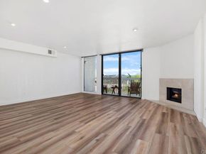 2433 La Costa Ave. A, Carlsbad CA 92009