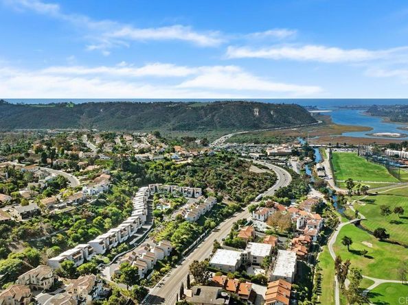 2433 La Costa Ave. A, Carlsbad CA 92009