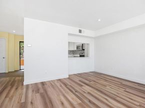 2433 La Costa Ave. A, Carlsbad CA 92009