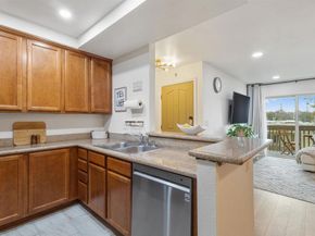 432 Edgehill Lane 74, Oceanside CA 92054