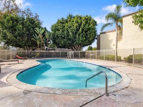 432 Edgehill Lane 74, Oceanside CA 92054
