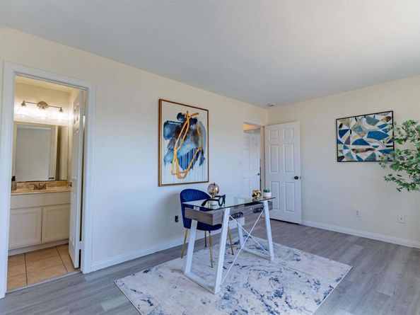 188 S Lincoln Avenue 22, El Cajon CA 92020