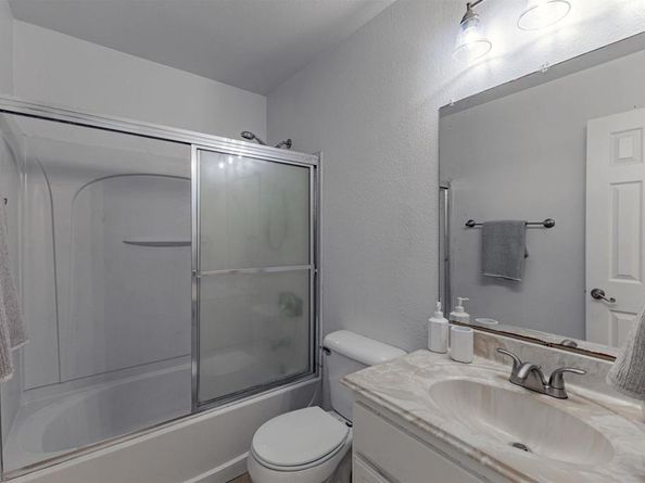 188 S Lincoln Avenue 22, El Cajon CA 92020