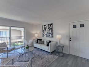 188 S Lincoln Avenue 22, El Cajon CA 92020