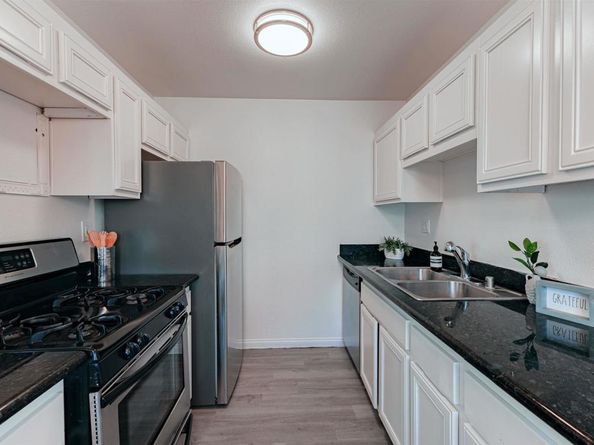 188 S Lincoln Avenue 22, El Cajon CA 92020
