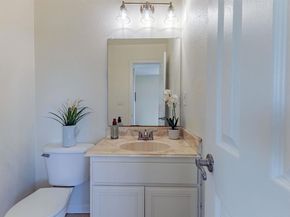 188 S Lincoln Avenue 22, El Cajon CA 92020