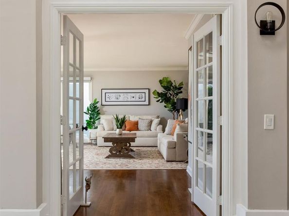 5918 Germaine Lane, La Jolla CA 92037