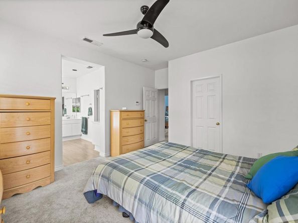 2935 Cliff Circle, Carlsbad CA 92010