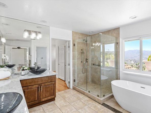 3439 Via Loma Vista, Escondido CA 92029