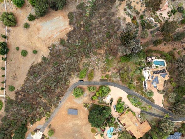 3439 Via Loma Vista, Escondido CA 92029