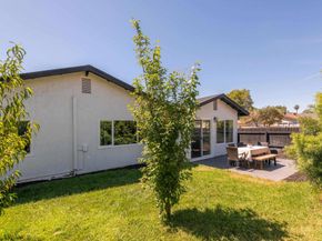 8419 Menkar Rd, San Diego CA 92126