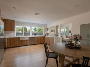 8419 Menkar Rd, San Diego CA 92126