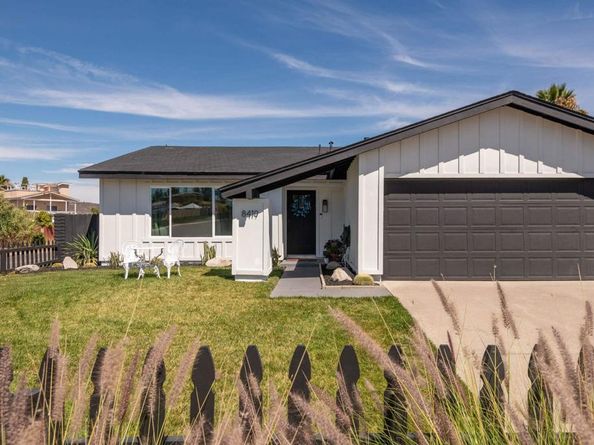 8419 Menkar Rd, San Diego CA 92126