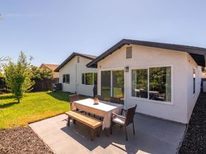 8419 Menkar Rd, San Diego CA 92126