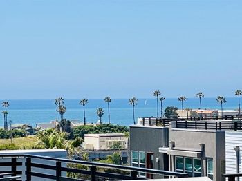 1570 Vista Del Mar Way