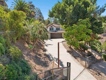 2277 Dunstan Street