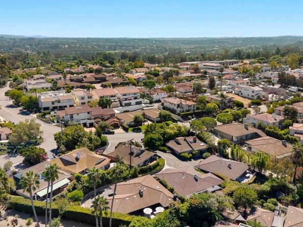 6148 El Tordo, Rancho Santa Fe CA 92067