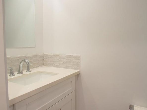 922 Sealane Drive B, Encinitas CA 92024