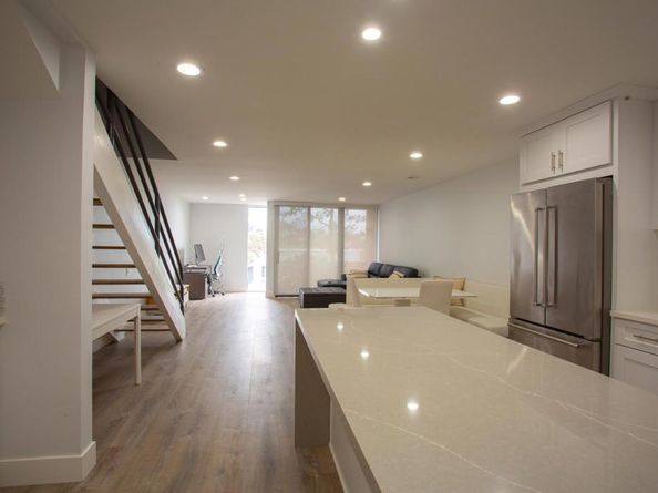 922 Sealane Drive B, Encinitas CA 92024