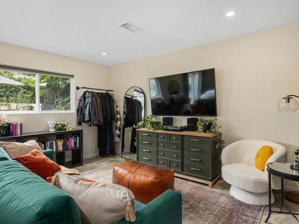 1120 Cape Aire Lane, Carlsbad CA 92008