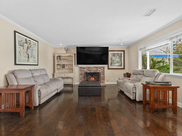 1120 Cape Aire Lane, Carlsbad CA 92008