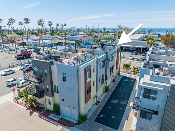 1573 Vista Del Mar Way, Oceanside CA 92054