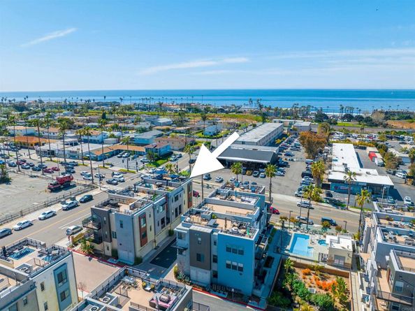 1573 Vista Del Mar Way, Oceanside CA 92054