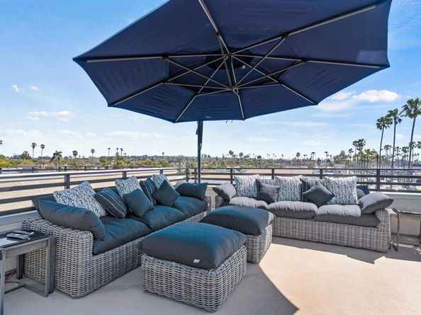 1573 Vista Del Mar Way, Oceanside CA 92054
