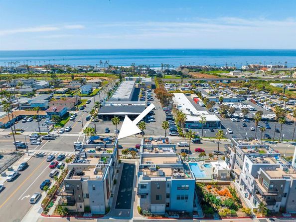 1573 Vista Del Mar Way, Oceanside CA 92054