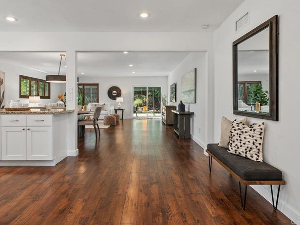 12940 Calle De Las Rosas, San Diego CA 92129