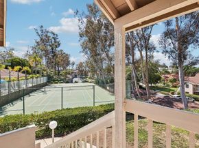 225 Diamond Way 211, Vista CA 92083