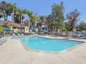 225 Diamond Way 211, Vista CA 92083