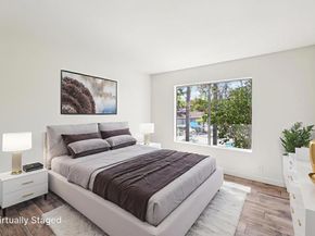 225 Diamond Way 211, Vista CA 92083