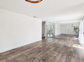 225 Diamond Way 211, Vista CA 92083