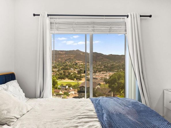 326 Sunrise Circle, Vista CA 92084