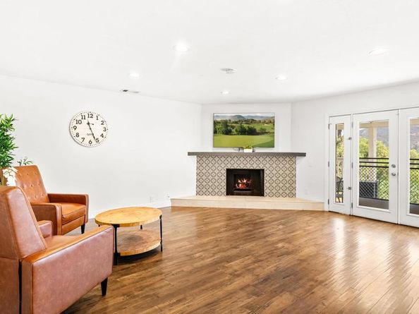 326 Sunrise Circle, Vista CA 92084