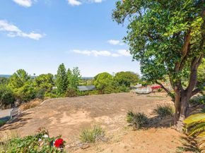 326 Sunrise Circle, Vista CA 92084