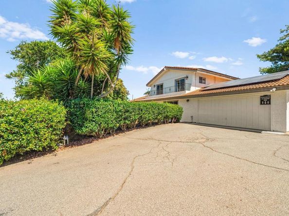 326 Sunrise Circle, Vista CA 92084