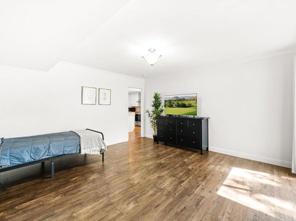 326 Sunrise Circle, Vista CA 92084