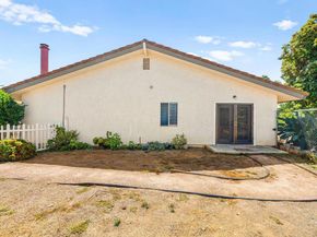 326 Sunrise Circle, Vista CA 92084