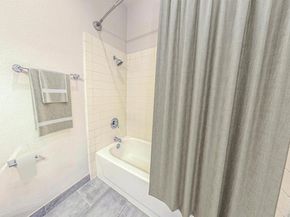 3760 Florida 209, San Diego CA 92104