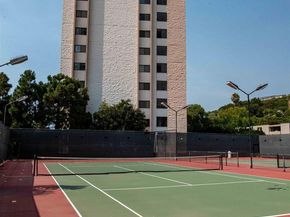 2500 Torrey Pines Road 902, La Jolla CA 92037