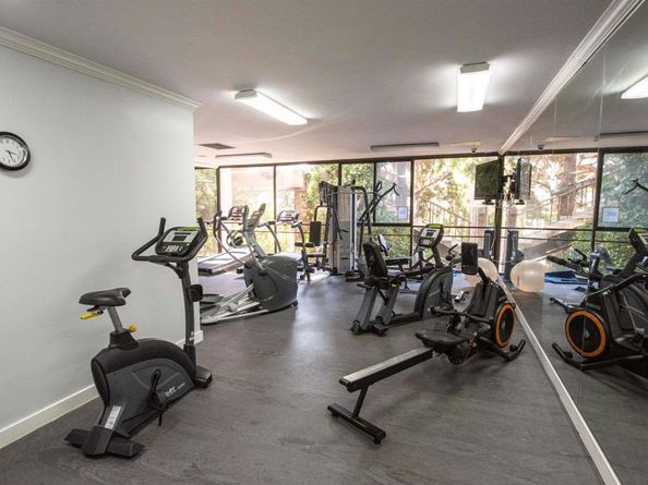 2500 Torrey Pines Road 902, La Jolla CA 92037