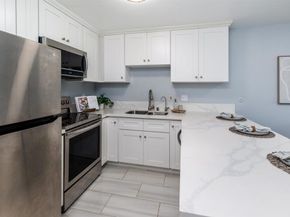 8308 Regents Road 1H, San Diego CA 92122