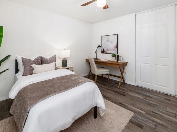 8308 Regents Road 1H, San Diego CA 92122